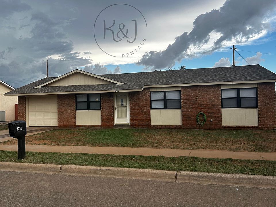 1st image of 908 Comer Dr