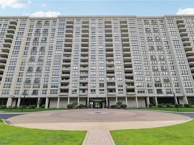 1 Bratenahl Pl APT 1010, Cleveland, OH, 44108