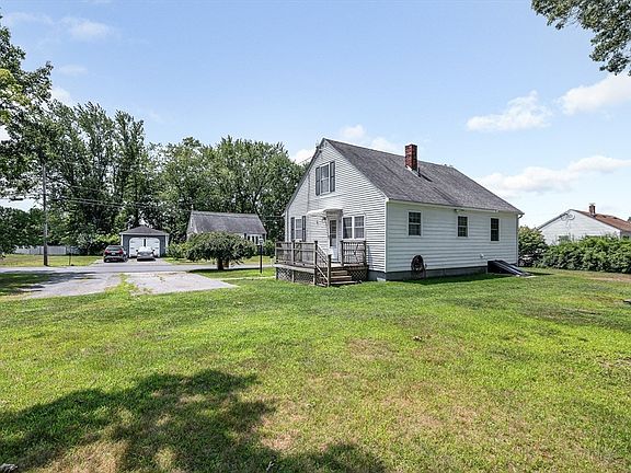 2nd image of 231 Bouchard Ave