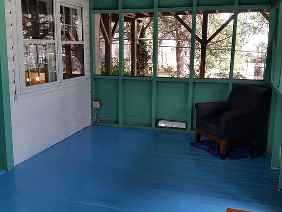 Huge front porch (where you can hear the ocean waves!)