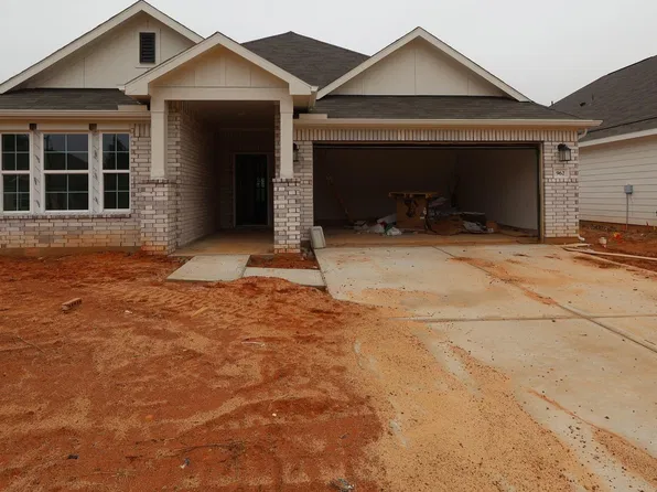 962 Garden Path Dr, Willis, TX 77378