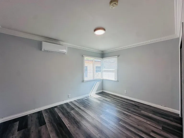 29 N Hidalgo Ave #F — Photo 8