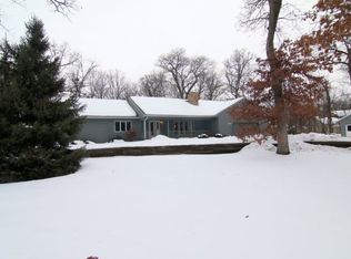 N6611 Shorewood Hills Rd, Lake Mills, WI