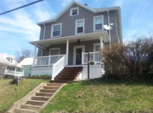 103 Oak St, Jersey Shore, PA 17740