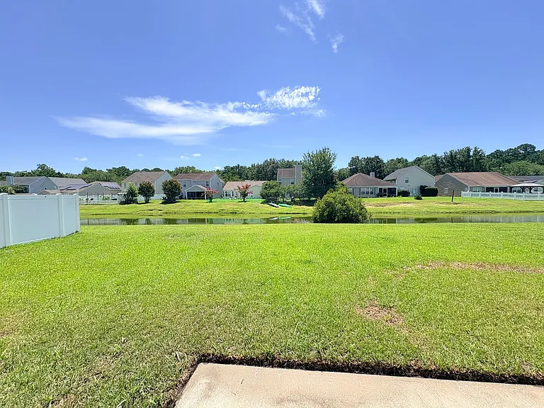 465 Live Oak Walk — Photo 27