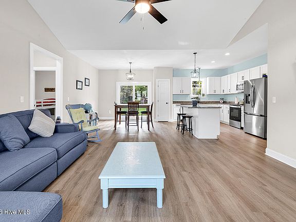4th image of 189 Bayyard Court NW