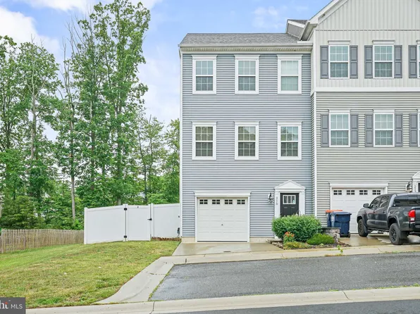 215 Tournament Cir, North East, MD 21901