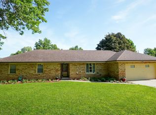 109 W Avenue Ave, Nixa, MO 65714