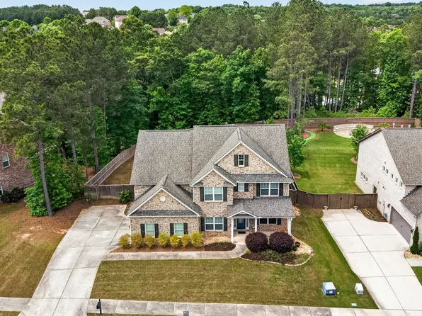 5390 Hennessy Cir, Atlanta, GA 30349