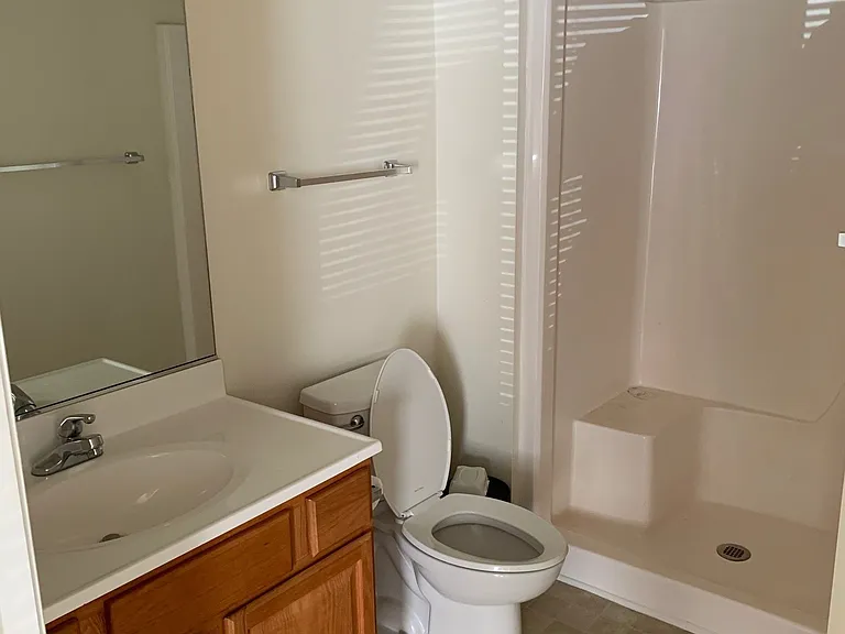 819 Belmont Dr #1A — Photo 7
