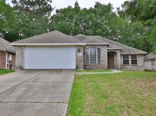909 Katie Ln, Conroe, TX 77304