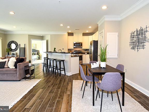 5th image of 6511 Walcott Ln Unit 101