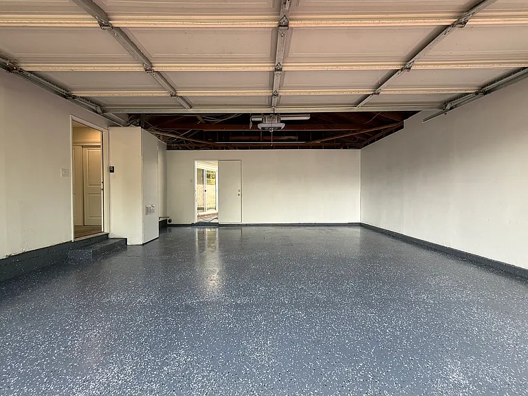 2 car garage