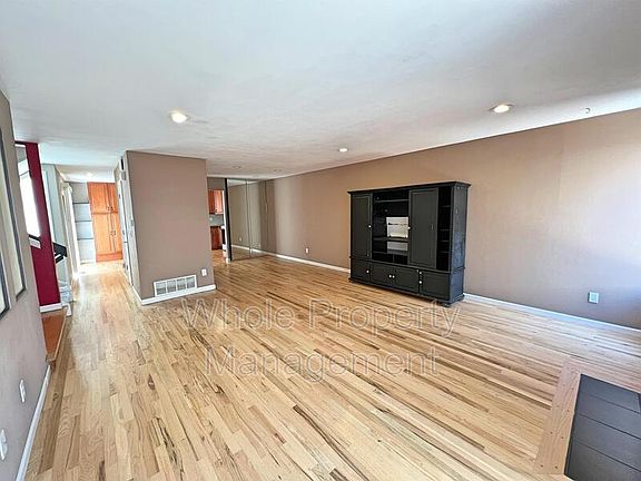 2nd image of 1050 S Monaco Pkwy Unit 81