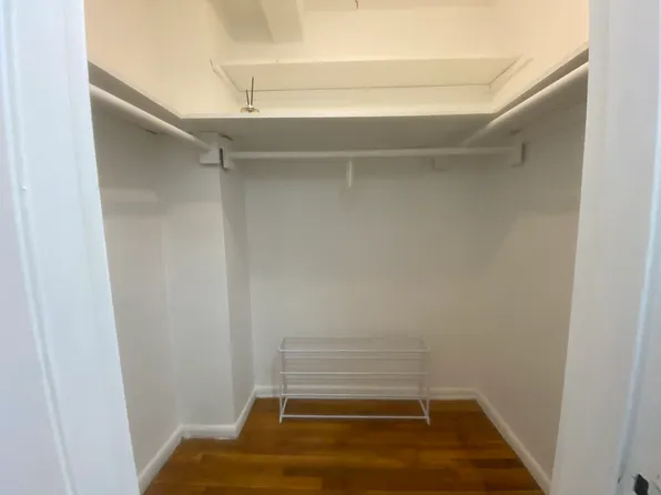 41-25 Kissena Boulevard image 17 of 29