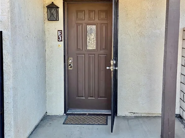 741 Bourbon St #E-3, Pahrump, NV 89048