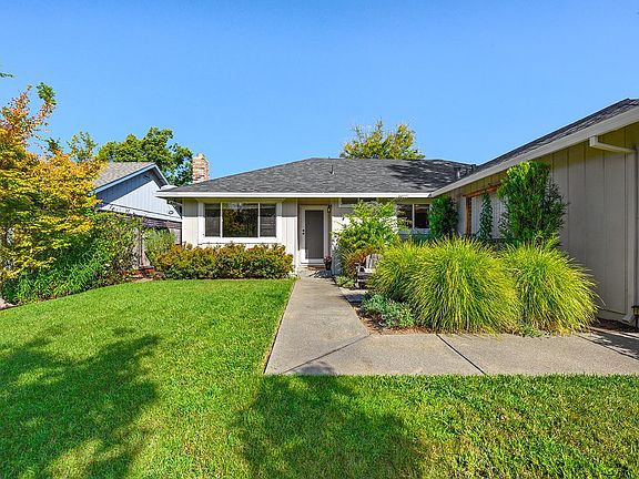 4th image of 4906 Everglade Drive
