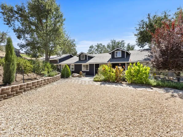27100 Oakflat Dr, Tehachapi, CA 93561