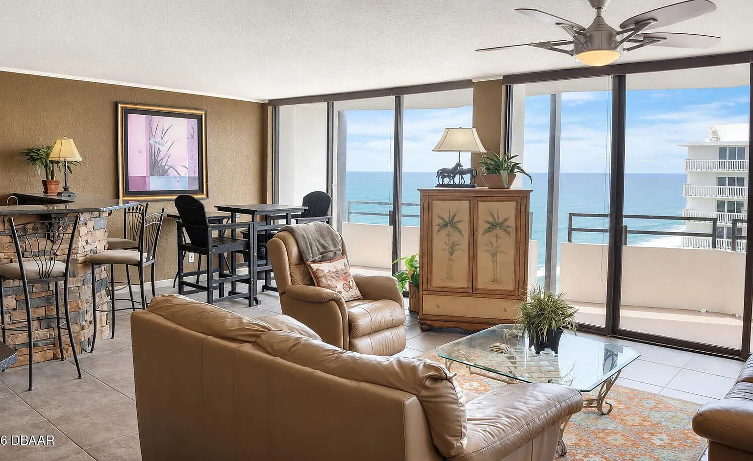 2 bed, 2.0 bath, 1240 sqft, $2,800 — Photo 3