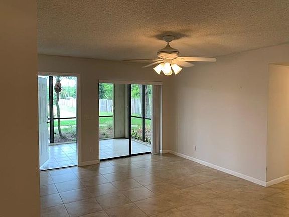 5th image of 6531 SE Federal Hwy APT E106