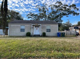 3702 Sherwood Dr, Natchez, MS 39120