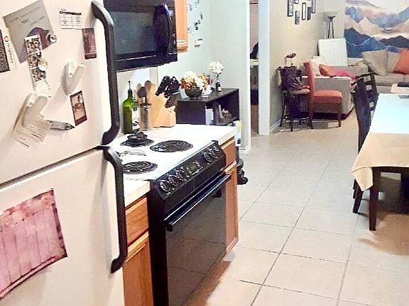 5th image of 2110 Hidden Hollow Cir #B