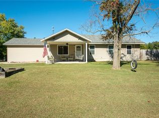 12615 Oak Knoll Cir, Gentry, AR 72734