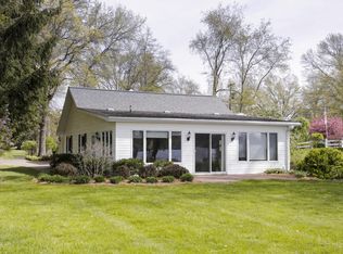 60717 Bert Rd, Colon, MI 49040