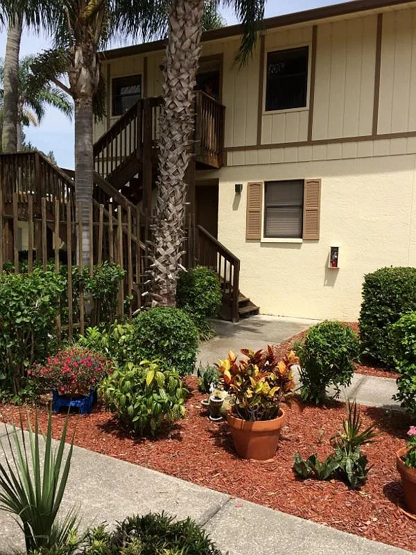 7028 Grevilla Ave S — Photo 1