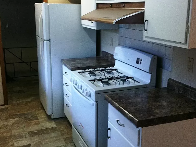 3915 Terrace Hill Dr NE — Photo 7