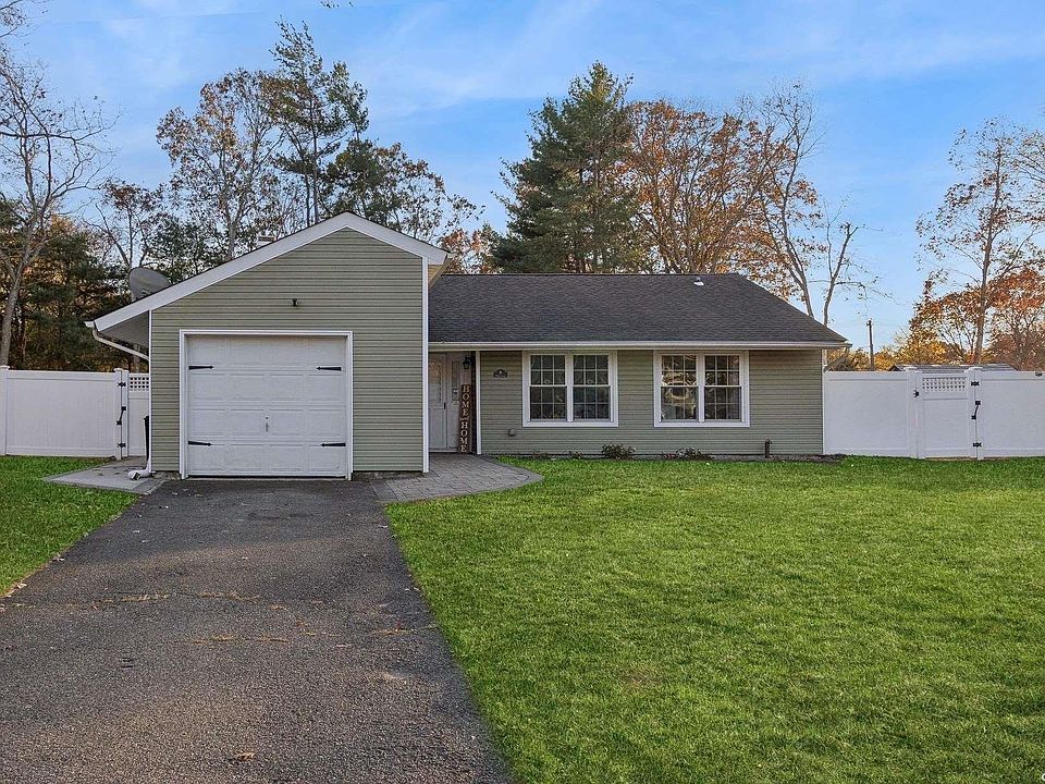 1st image of 6 Hale Lane