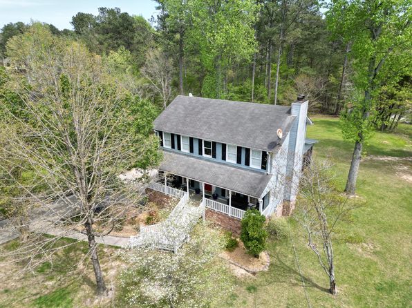 327 County Road 470, Haleyville, AL 35565