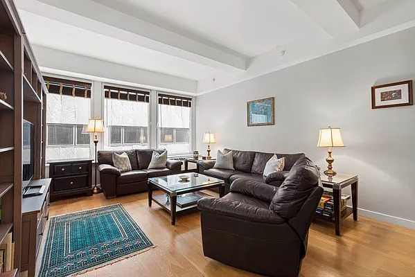 Sold by Nest Seekers International | media 12