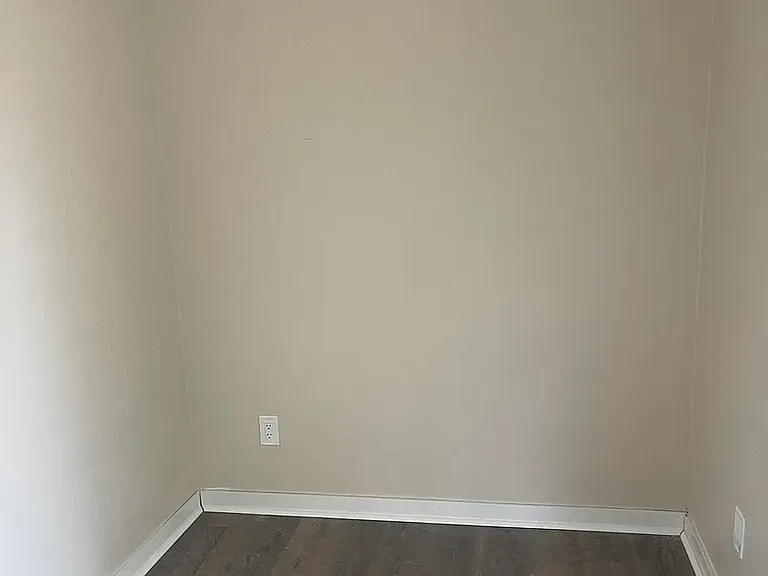 125 Wingfield Ct — Photo 2