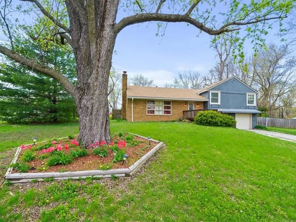 11040 Poplar Ave, Kansas City, MO 64137