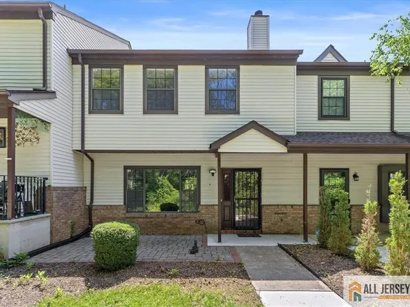 1383 Thomas Ave, North Brunswick, NJ 08902