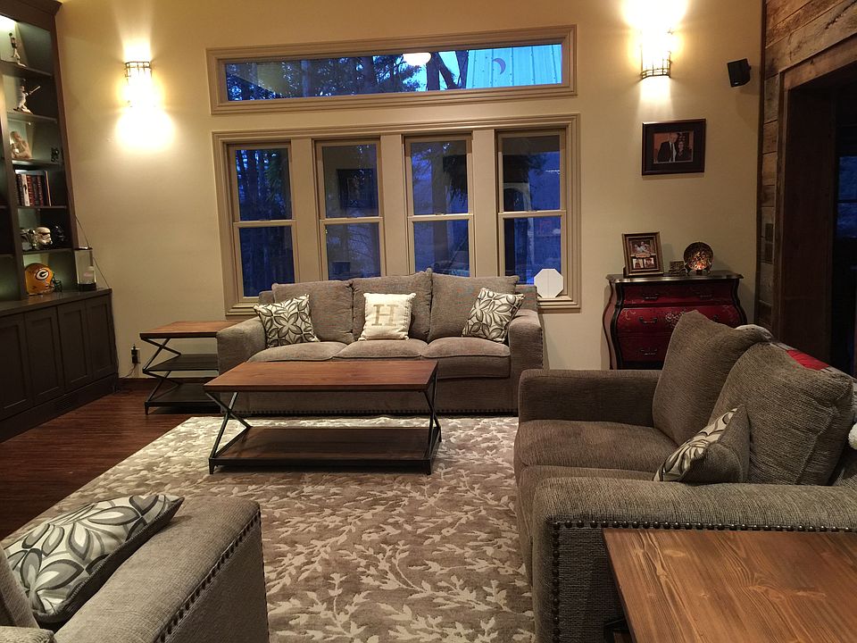 1st image of 235 Sylvan St