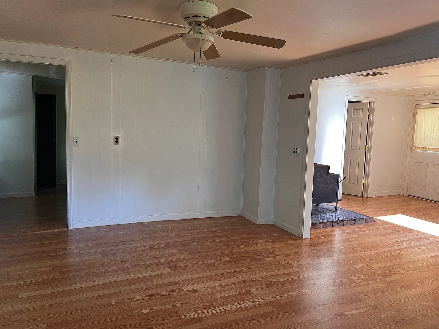 2 bed, 1252 sqft, $1,200 — Photo 4