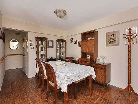 3rd image of 3165 138th St APT 6K