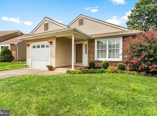 11 Taconia Ct, Mount Laurel, NJ 08054