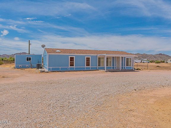3rd image of 54771 W La Barranca Drive