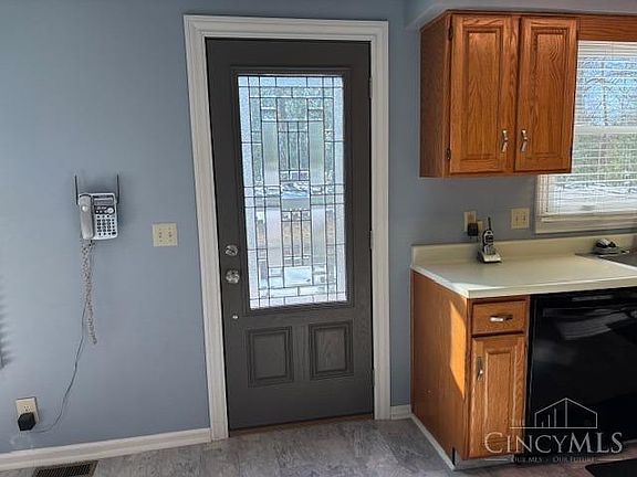 4th image of 1093 Muirfield Dr