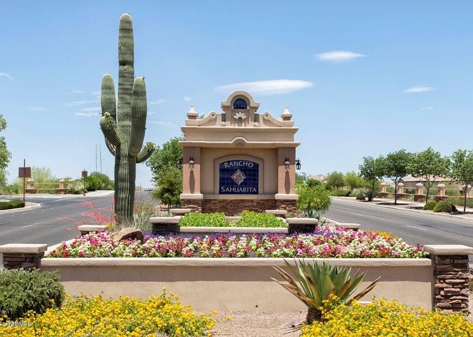 1st image of 822 W Camino Curvitas