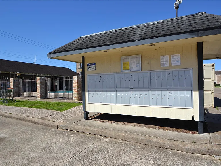 9200 W Bellfort Ave #79 — Photo 43