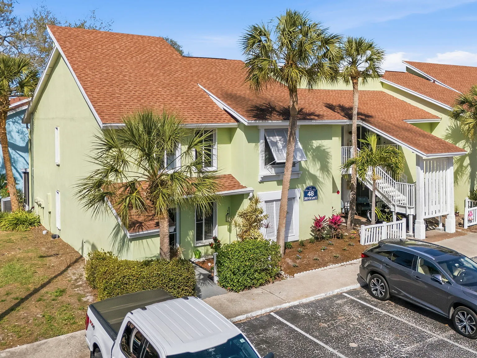 2 bed, 1100 sqft, $2,455 — Photo 4