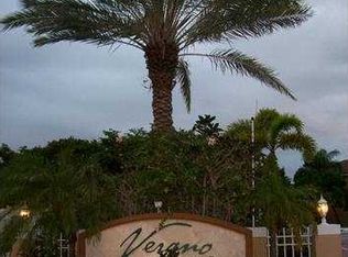 8057 SW 21st Ct, Hollywood, FL 33025