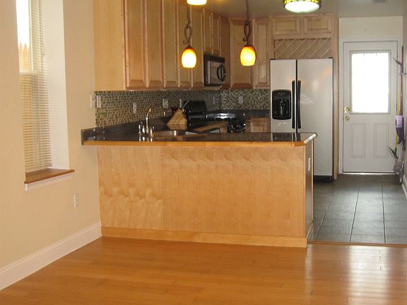 Gourmet Kitchen