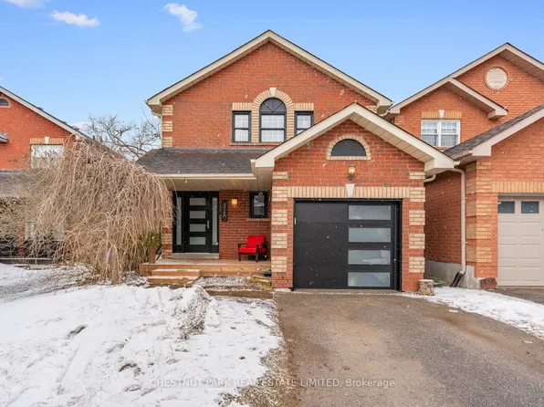 31A Balsam St S, Uxbridge, ON L9P 1B3