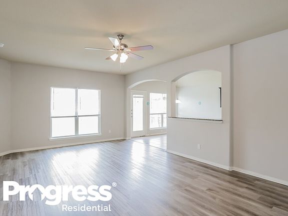 4th image of 7974 Los Alamitos Ln