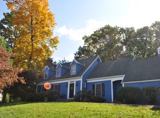 6 Mals Way, Unionville, CT 06085